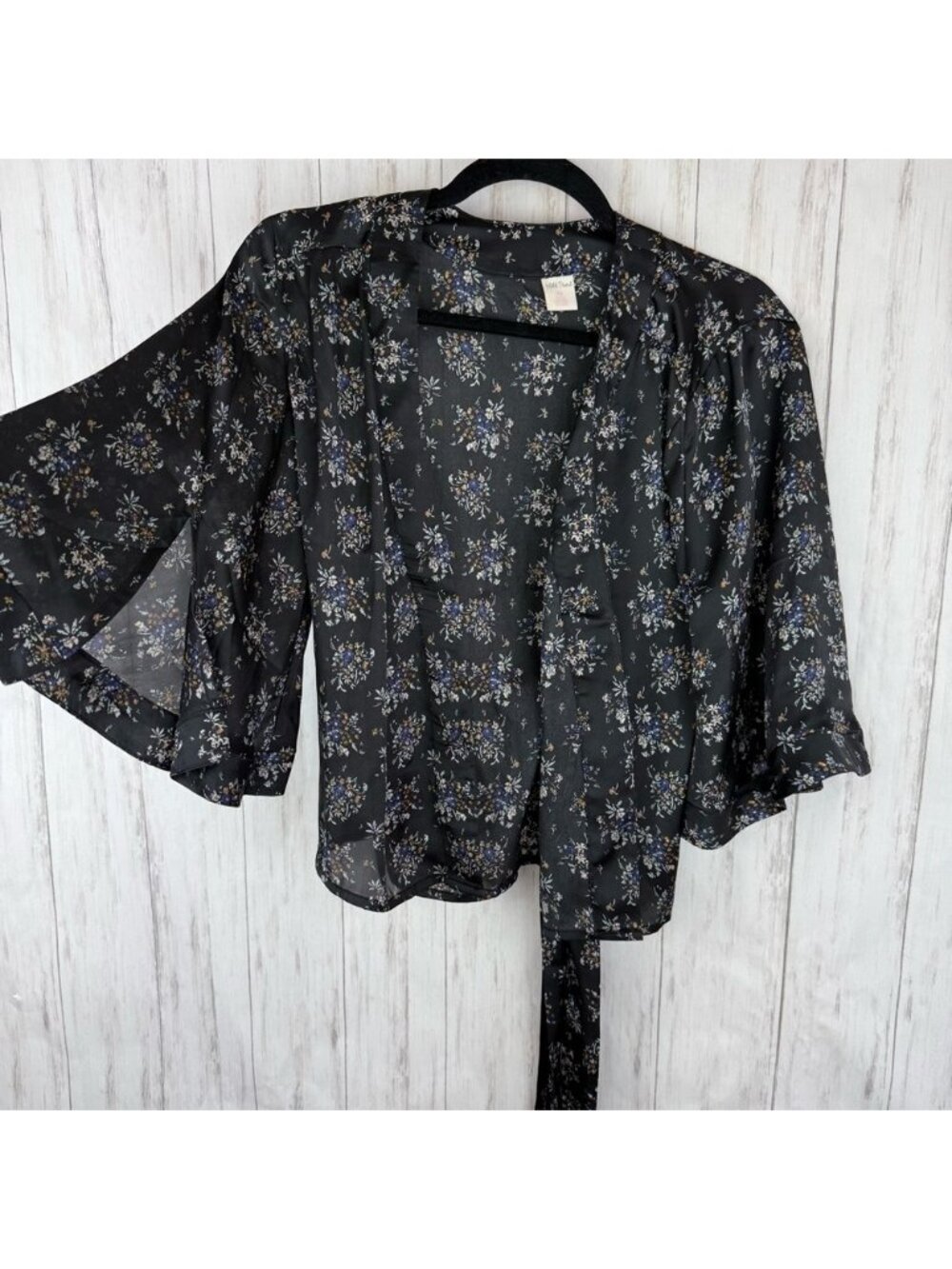 Wild Pearl silky Floral Black Wrap Top XS